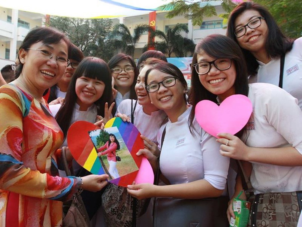 Tháng 11 nghĩ về hạnh phúc của người thầy, niềm vui của học trò