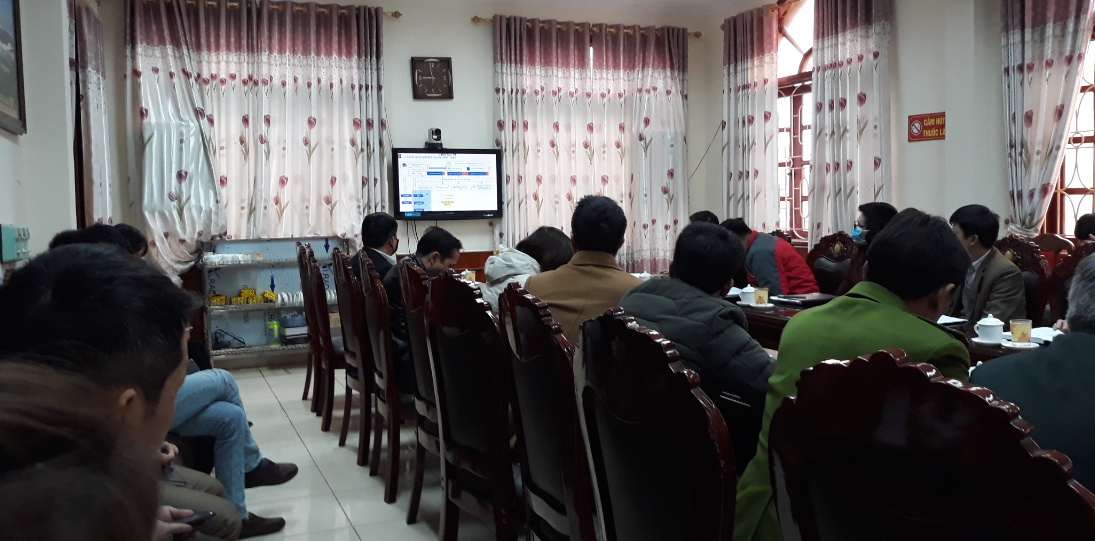 Các đại biểu dự hội nghị tại điểm cầu huyện Tủa Chùa